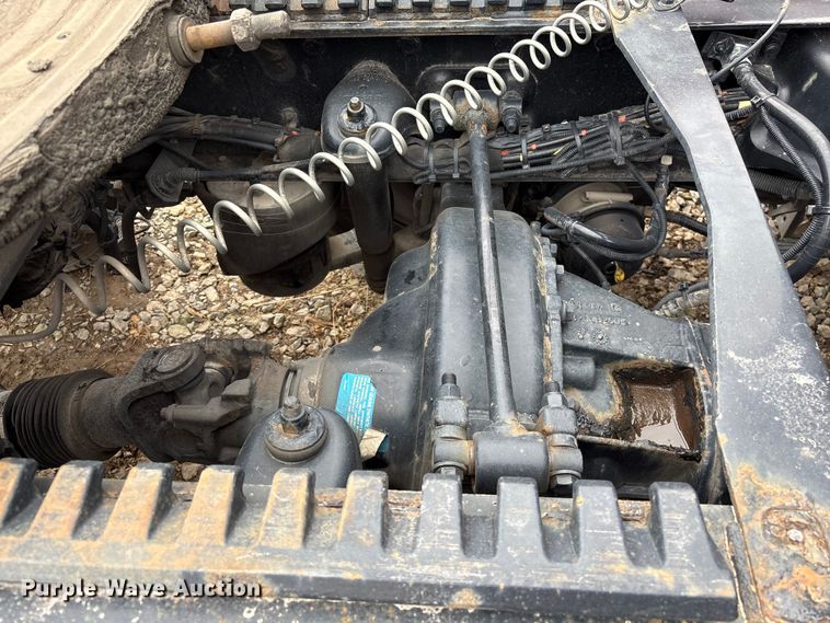 image for item DU2552 2018 Kenworth T680 semi truck