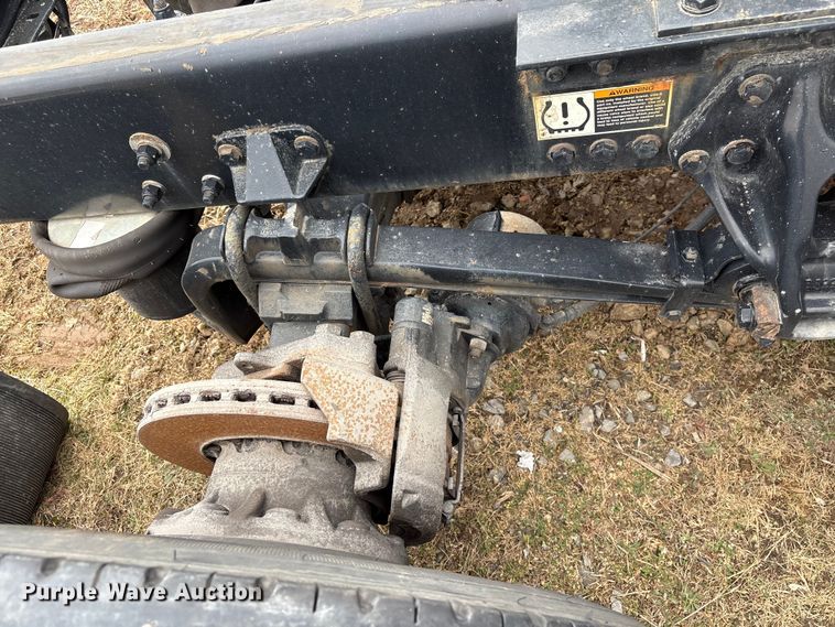 image for item DU2552 2018 Kenworth T680 semi truck