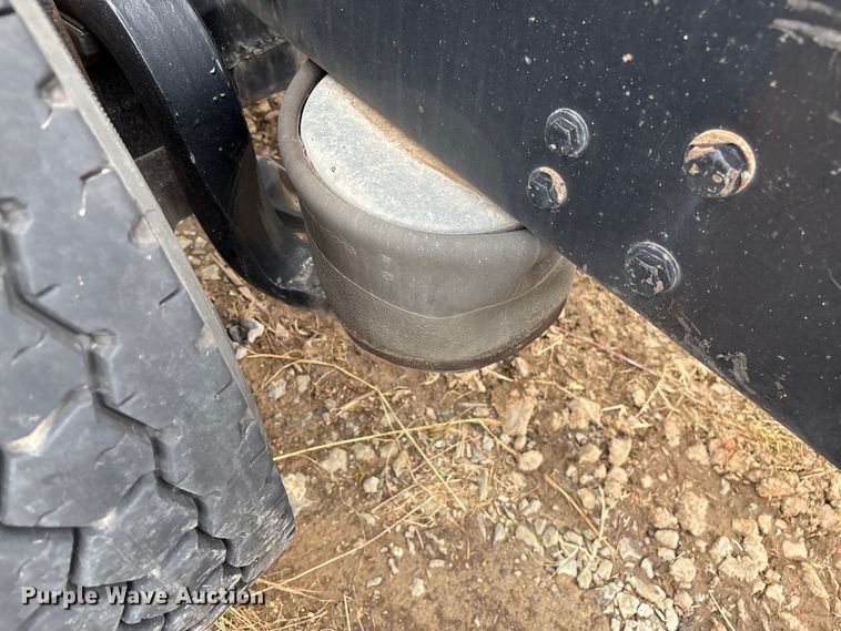 image for item DU2552 2018 Kenworth T680 semi truck