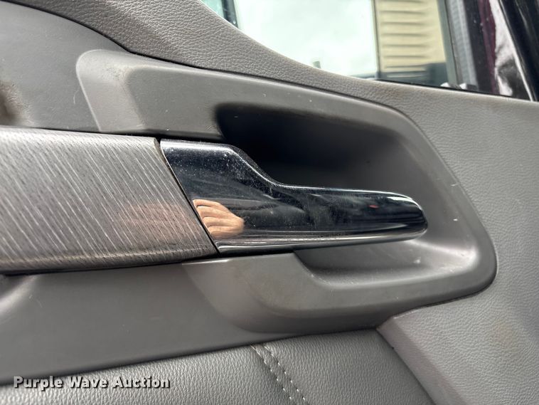 image for item DU2552 2018 Kenworth T680 semi truck