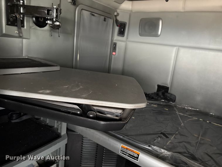 image for item DU2552 2018 Kenworth T680 semi truck