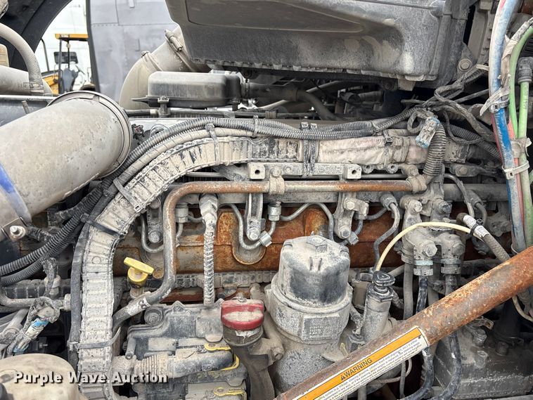 image for item DU2552 2018 Kenworth T680 semi truck