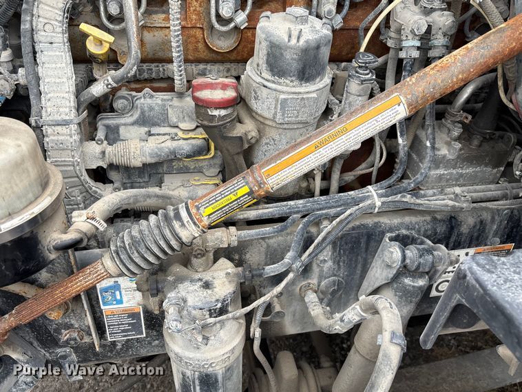 image for item DU2552 2018 Kenworth T680 semi truck