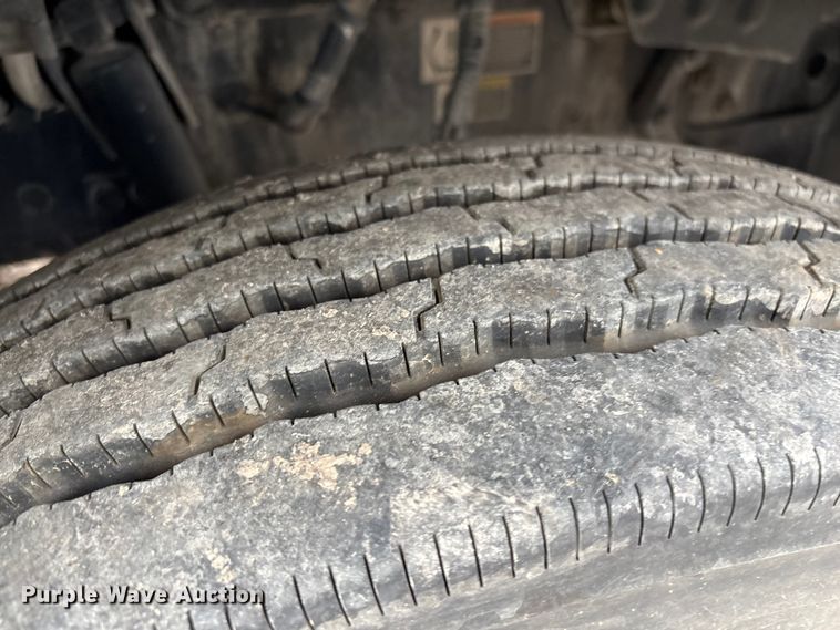 image for item DU2552 2018 Kenworth T680 semi truck