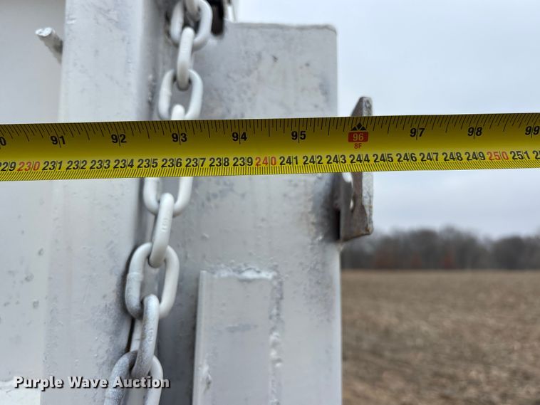 image for item EA4507 1986 International 1954 dump truck