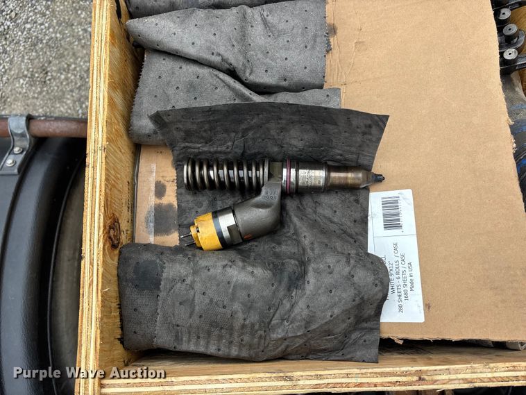 image for item EA4509 2004 Western Star 4900 semi truck