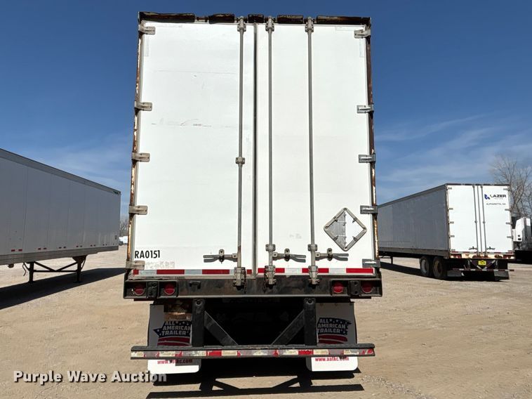 image for item EA4602 2001 Trailmobile dry van trailer