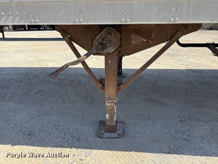 image for item EA4602 2001 Trailmobile dry van trailer