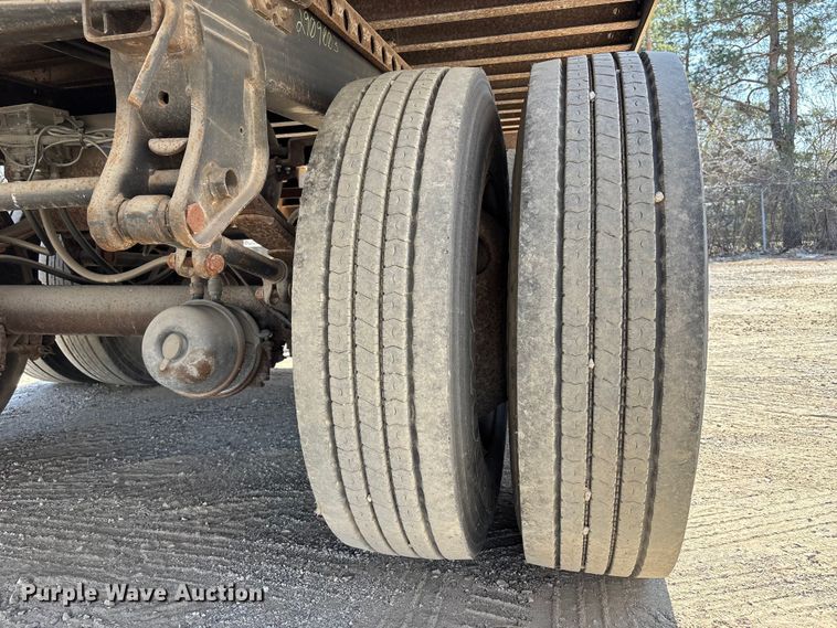 image for item EA4602 2001 Trailmobile dry van trailer