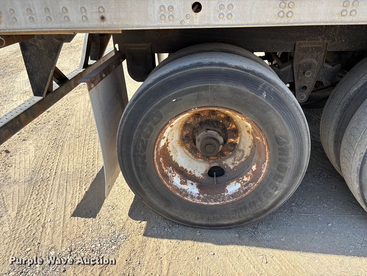 image for item EA4602 2001 Trailmobile dry van trailer