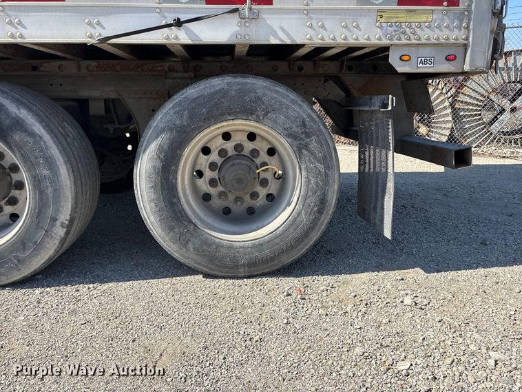 image for item EA4603 2018 Utility VS2RA refrigerated van trailer