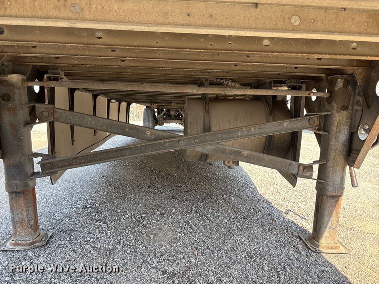 image for item EA4604 2018 Utility VS2RA refrigerated van trailer