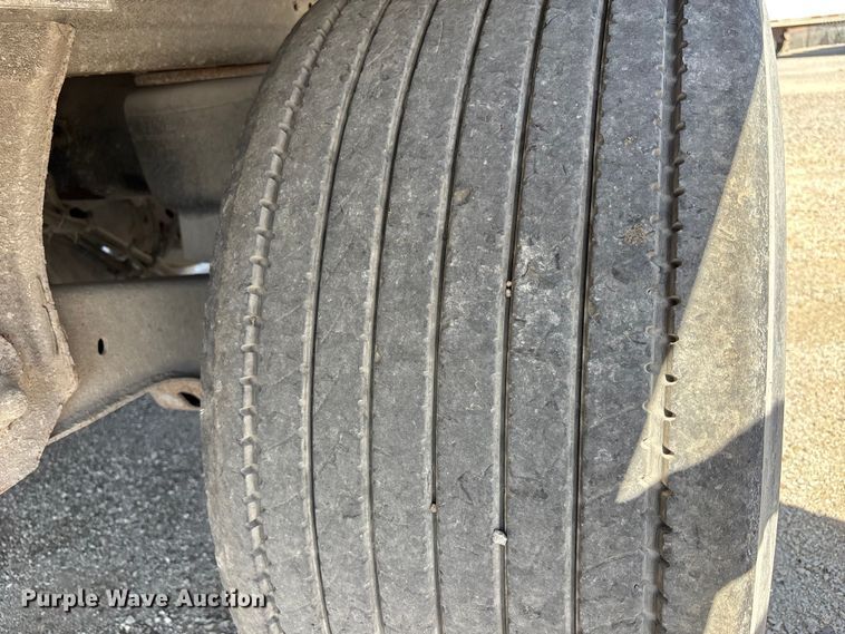 image for item EA4604 2018 Utility VS2RA refrigerated van trailer