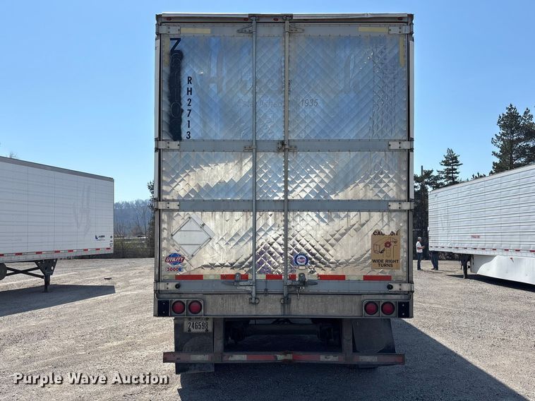 image for item EA4605 2016 Utility VS2RA refrigerated van trailer