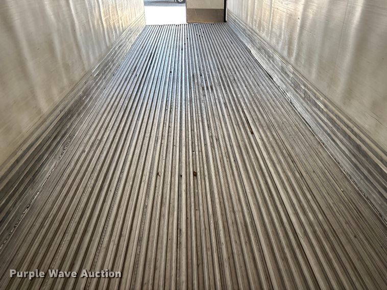 image for item EA4605 2016 Utility VS2RA refrigerated van trailer