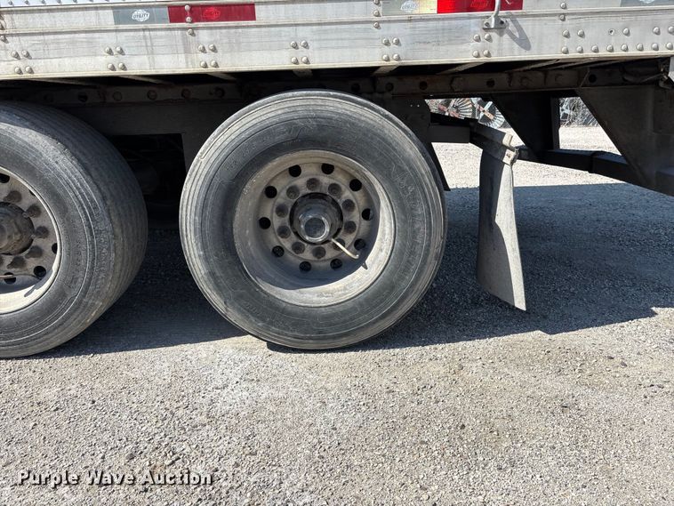 image for item EA4605 2016 Utility VS2RA refrigerated van trailer