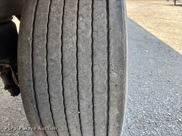 image for item EA4605 2016 Utility VS2RA refrigerated van trailer