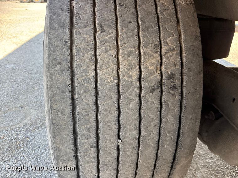 image for item EA4605 2016 Utility VS2RA refrigerated van trailer