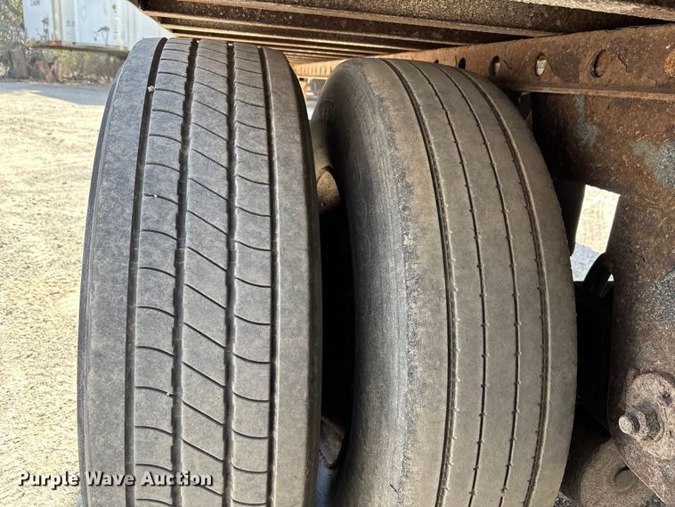 image for item EA4607 2006 Great Dane dry van trailer