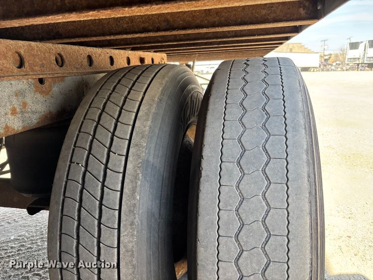 image for item EA4610 2006 Great Dane dry van trailer