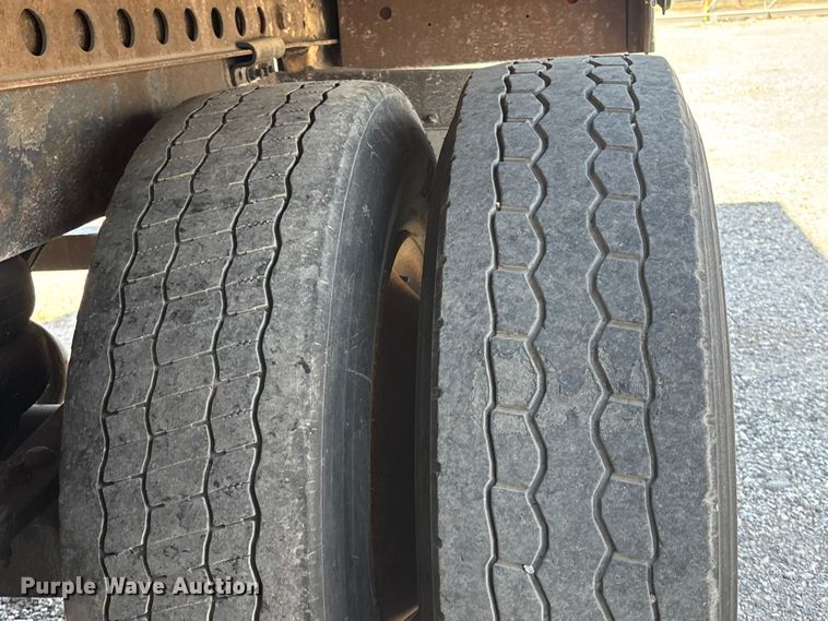 image for item EA4618 2003 Wabash DVCVHPC dry van trailer