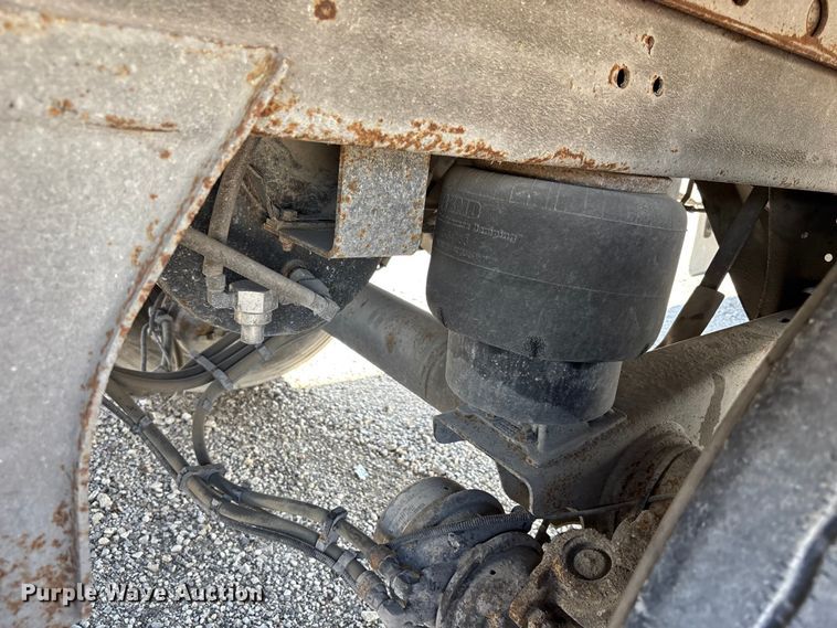 image for item EA4621 2019 Utility VS2RA refrigerated van trailer