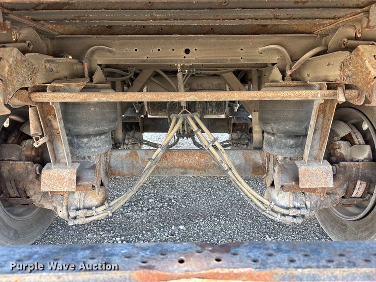 image for item EA4621 2019 Utility VS2RA refrigerated van trailer