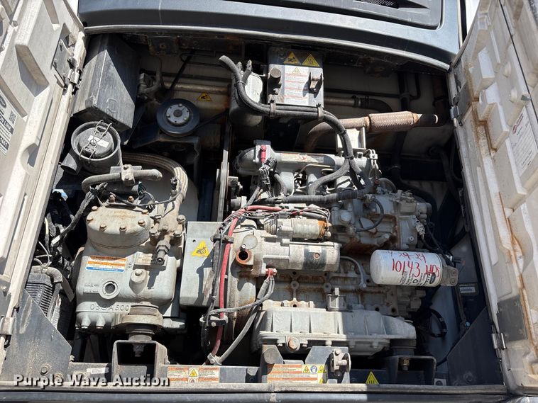 image for item EA4621 2019 Utility VS2RA refrigerated van trailer