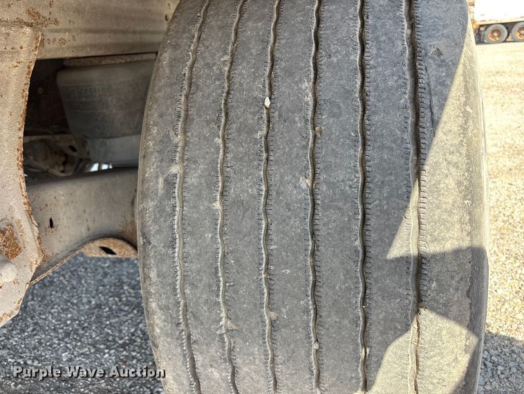 image for item EA4621 2019 Utility VS2RA refrigerated van trailer