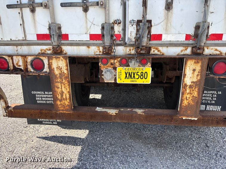 image for item EA4633 1997 Wabash dry van trailer