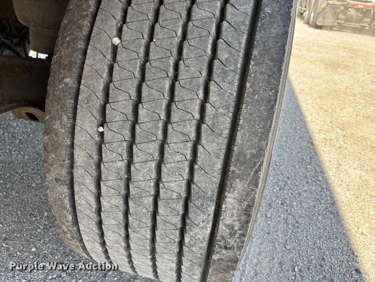 image for item EA4635 2018 Utility VS2RA refrigerated van trailer