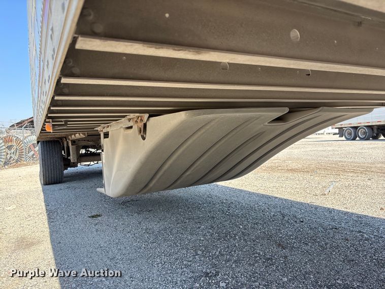 image for item EA4637 2016 Utility  VS2RA refrigerated van trailer