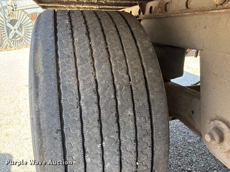 image for item EA4637 2016 Utility  VS2RA refrigerated van trailer