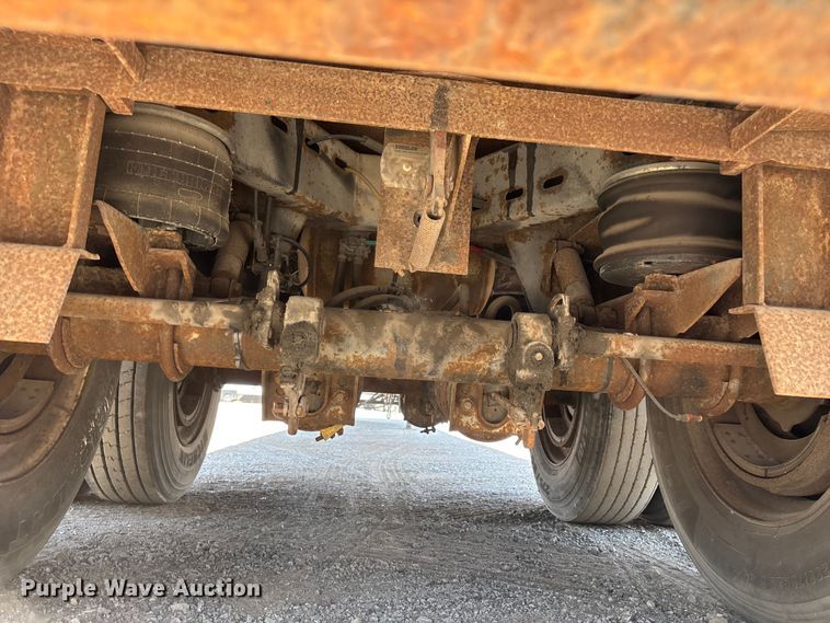 image for item EA4638 1999 Trailmobile dry van trailer