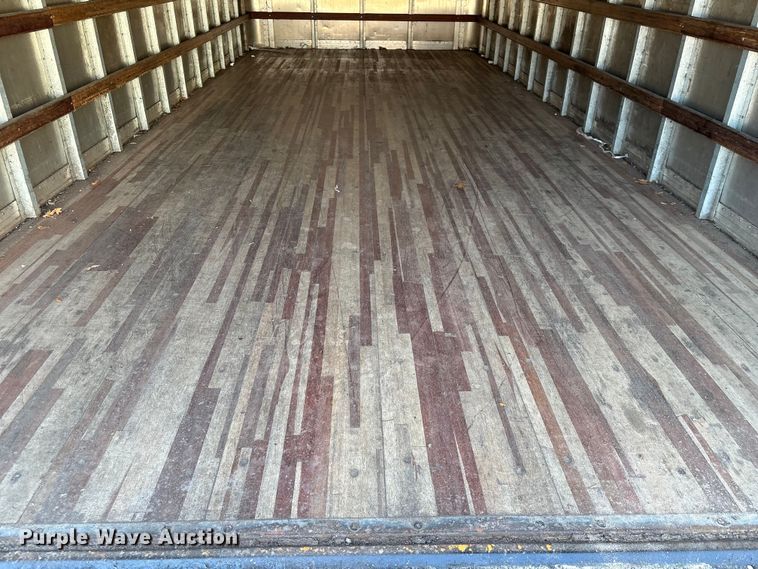 image for item EA7224 2019 Isuzu NPR box truck