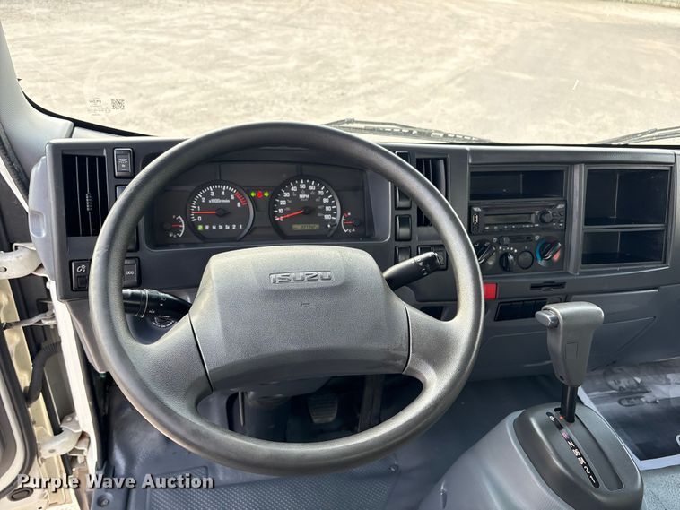 image for item EA7224 2019 Isuzu NPR box truck