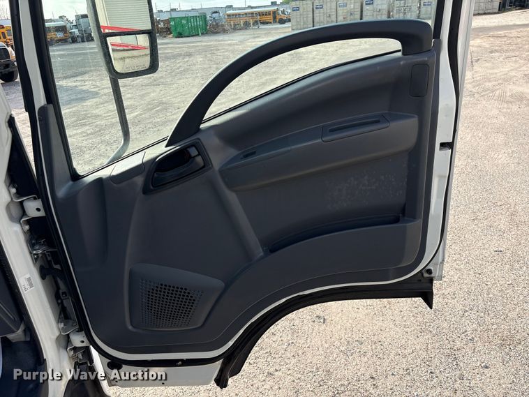 image for item EA7224 2019 Isuzu NPR box truck