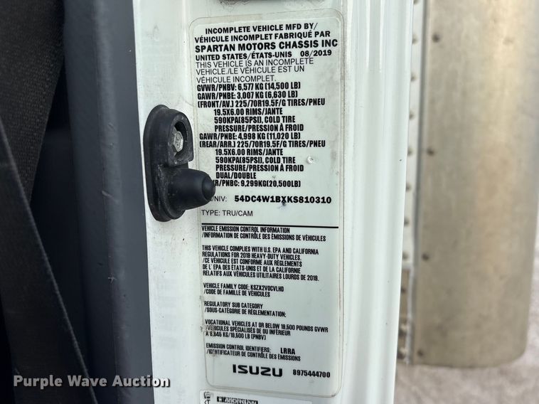 image for item EA7224 2019 Isuzu NPR box truck