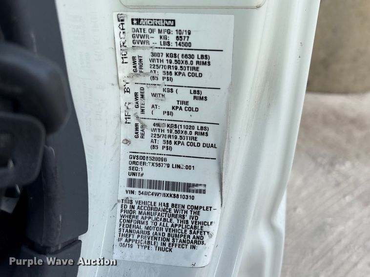 image for item EA7224 2019 Isuzu NPR box truck