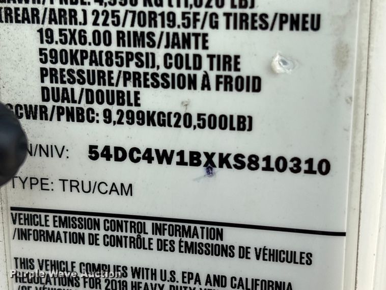 image for item EA7224 2019 Isuzu NPR box truck