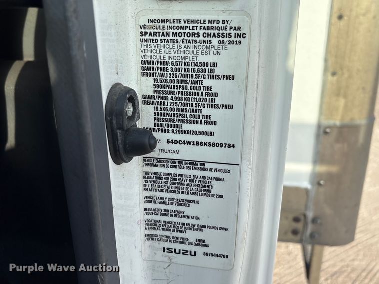 image for item EA7225 2019 Isuzu NPR box truck