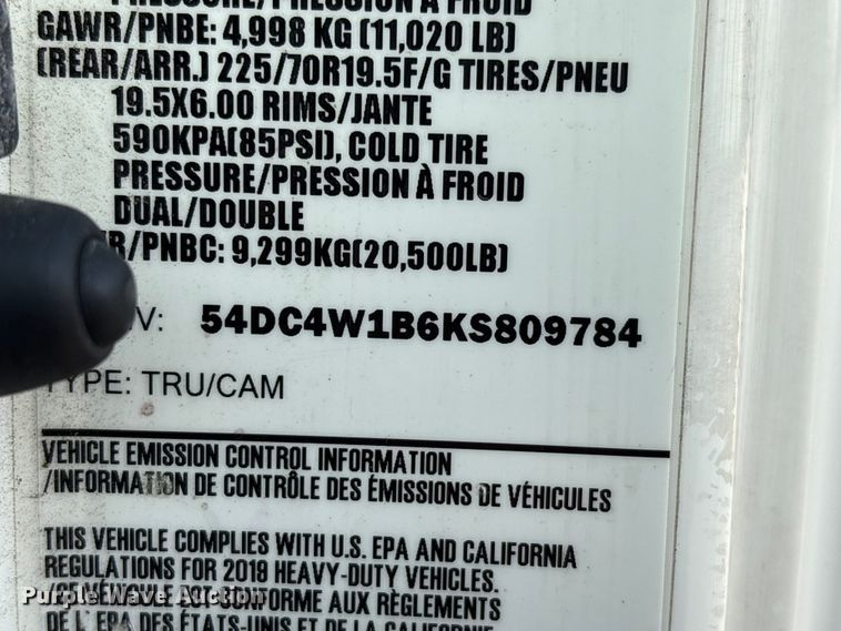 image for item EA7225 2019 Isuzu NPR box truck