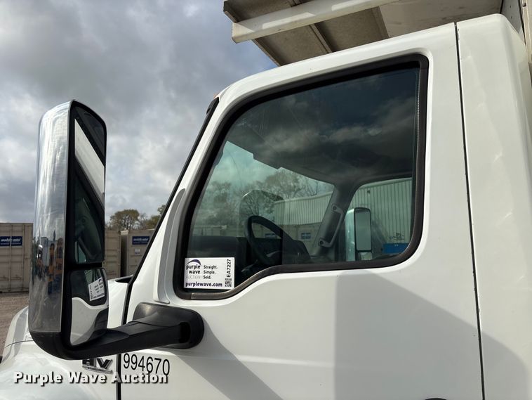 image for item EA7227 2019 International MV607 refrigerated truck