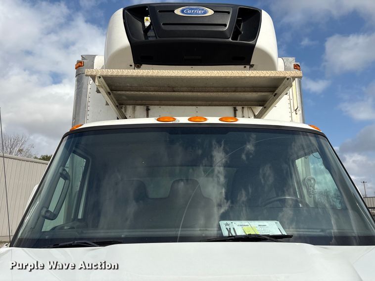 image for item EA7227 2019 International MV607 refrigerated truck