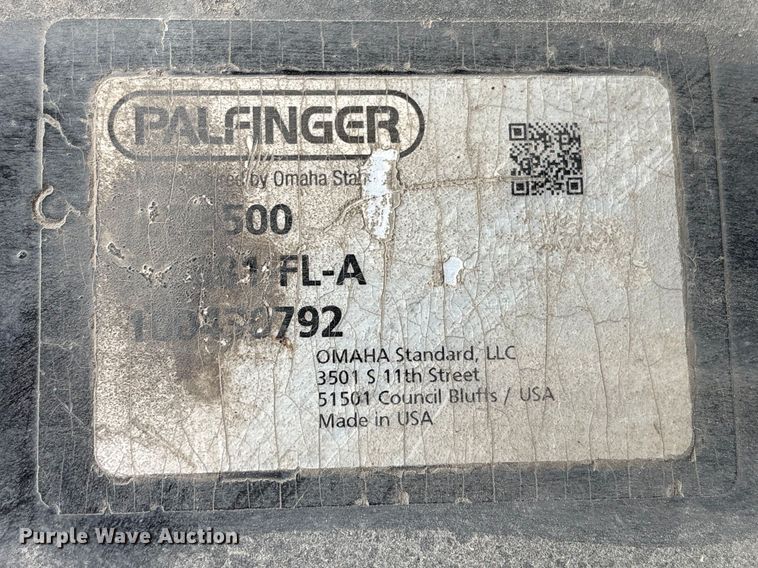 image for item EA7227 2019 International MV607 refrigerated truck