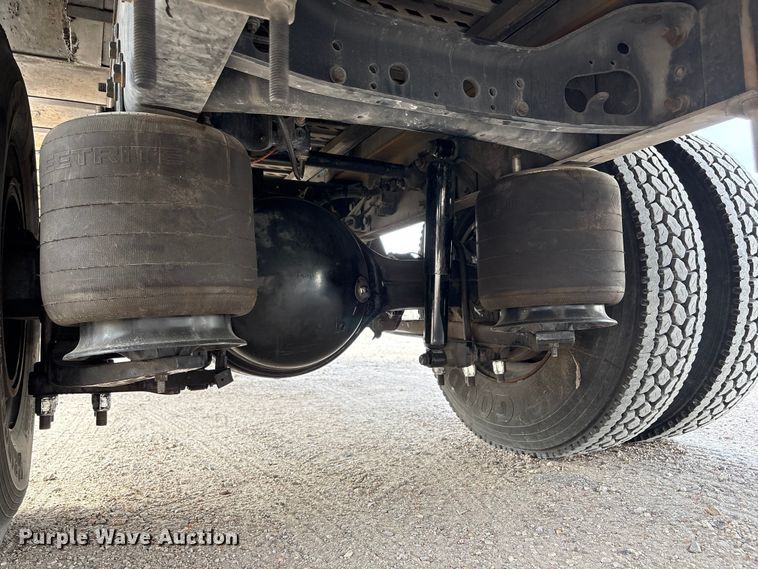 image for item EA7227 2019 International MV607 refrigerated truck