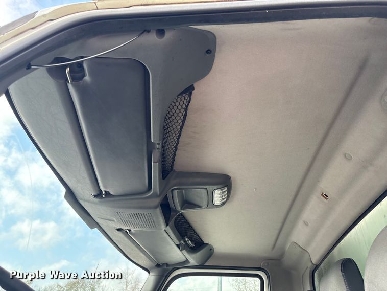 image for item EA7227 2019 International MV607 refrigerated truck