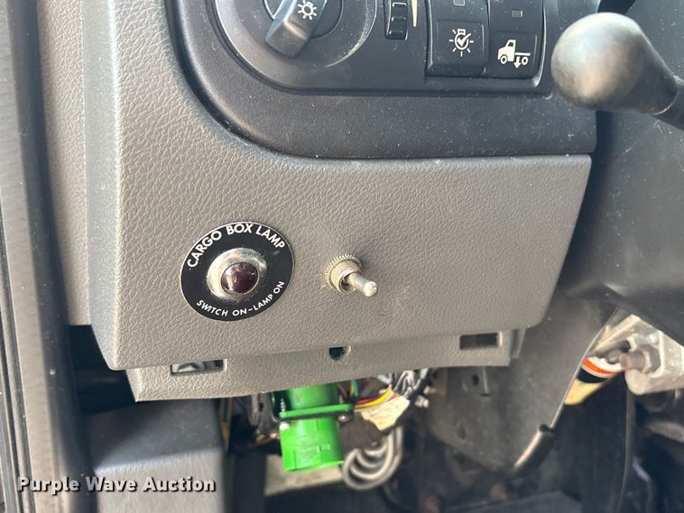 image for item EA7227 2019 International MV607 refrigerated truck