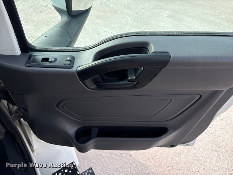 image for item EA7227 2019 International MV607 refrigerated truck