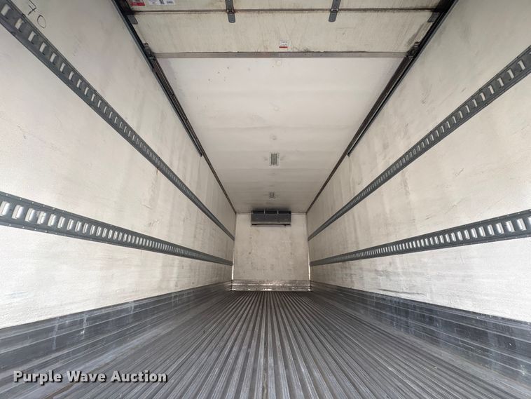 image for item EA7227 2019 International MV607 refrigerated truck